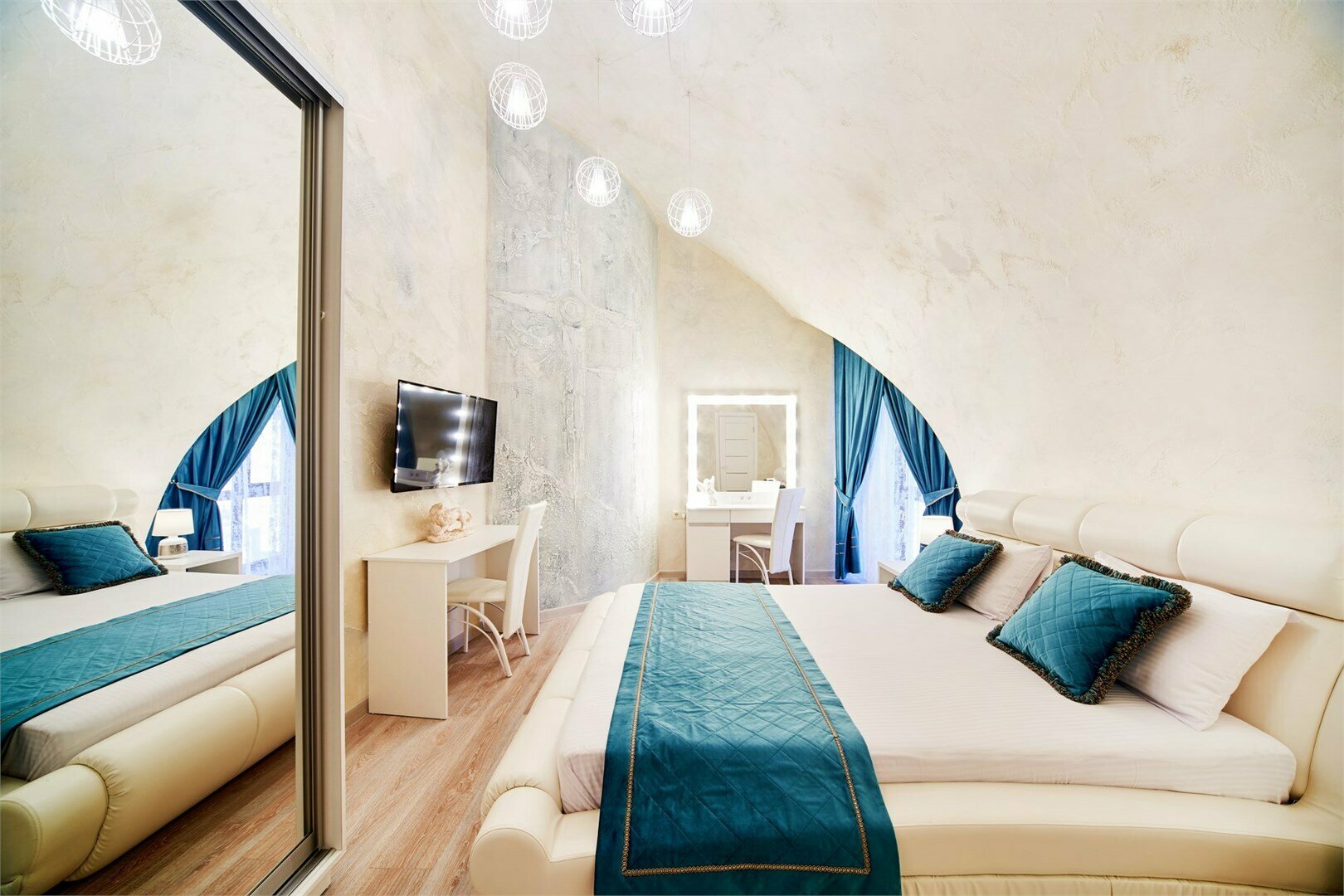 Люкс с 1 спальней