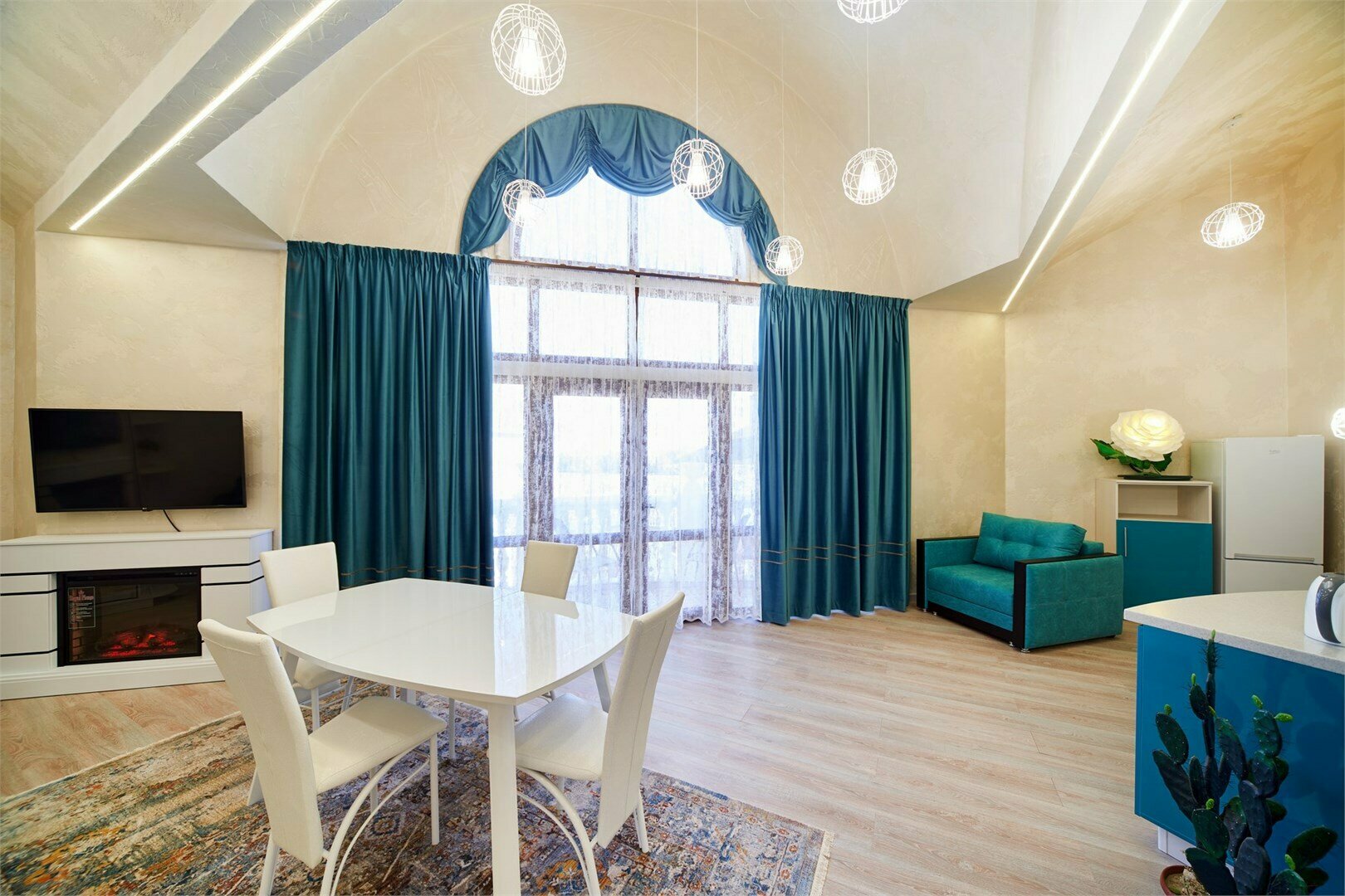 Люкс с 1 спальней