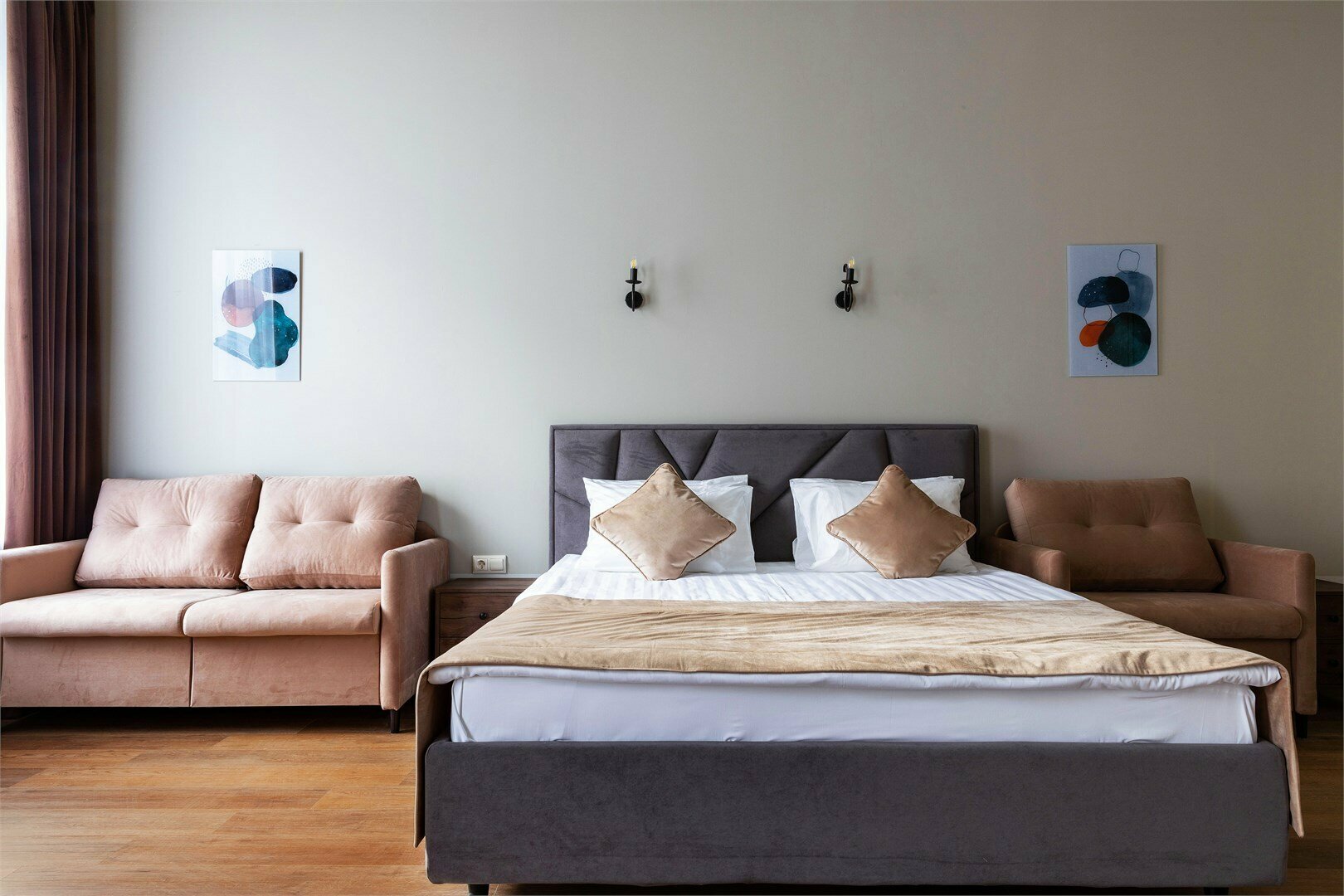 Делюкс Апартаменты с кроватью "Кинг-Сайз" и видом на город (brown) №2