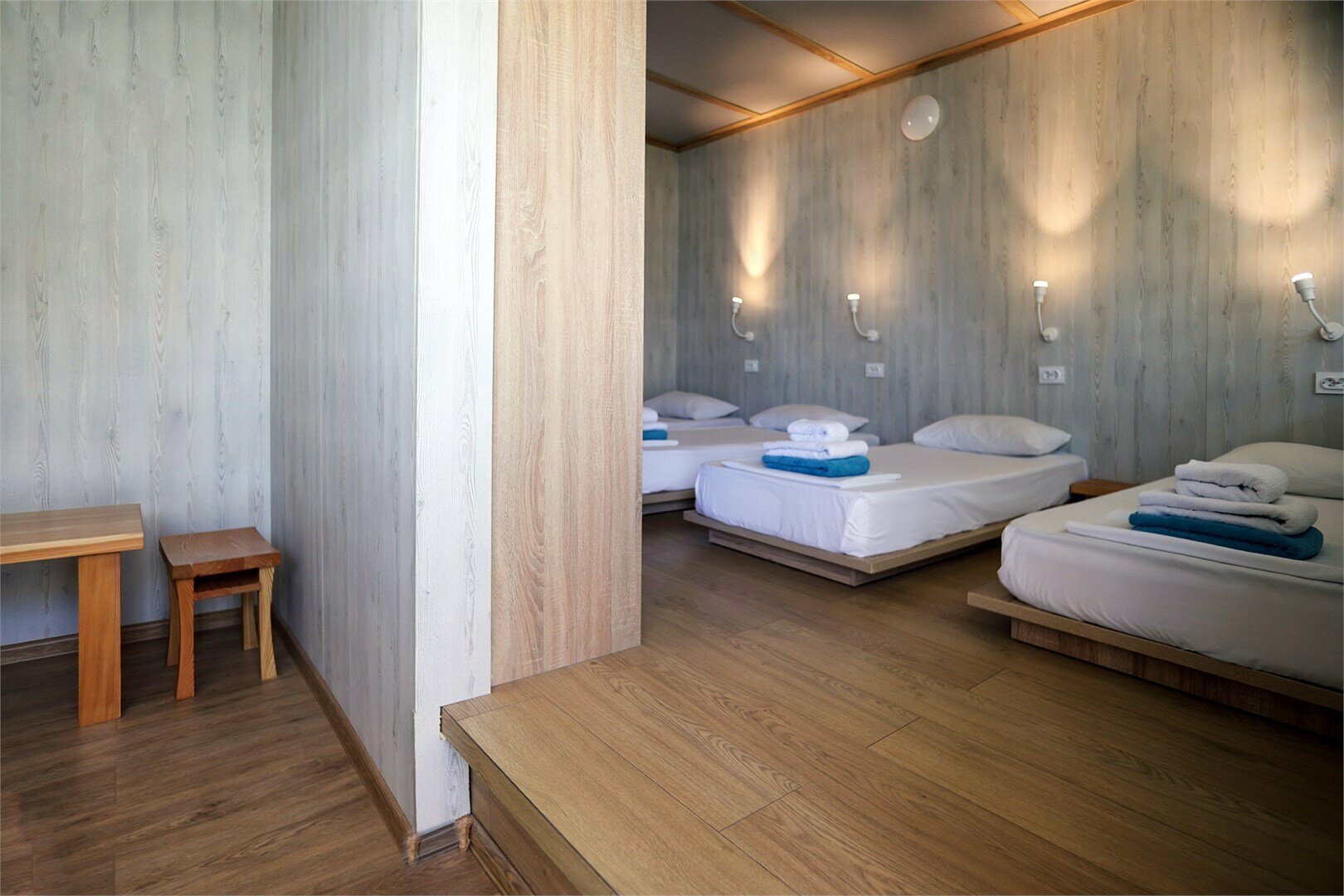 Дзен 4 местный