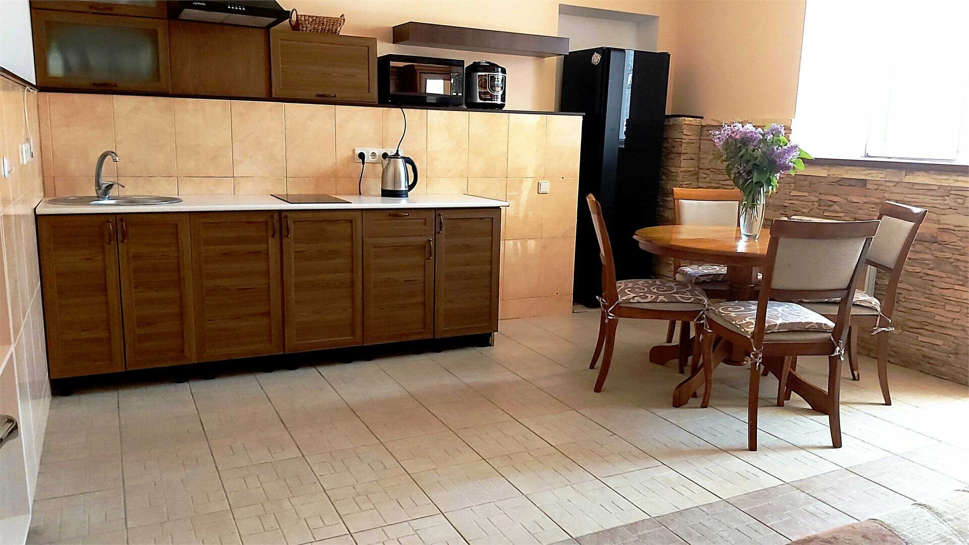 Люкс 19, 1й этаж, отдельный вход