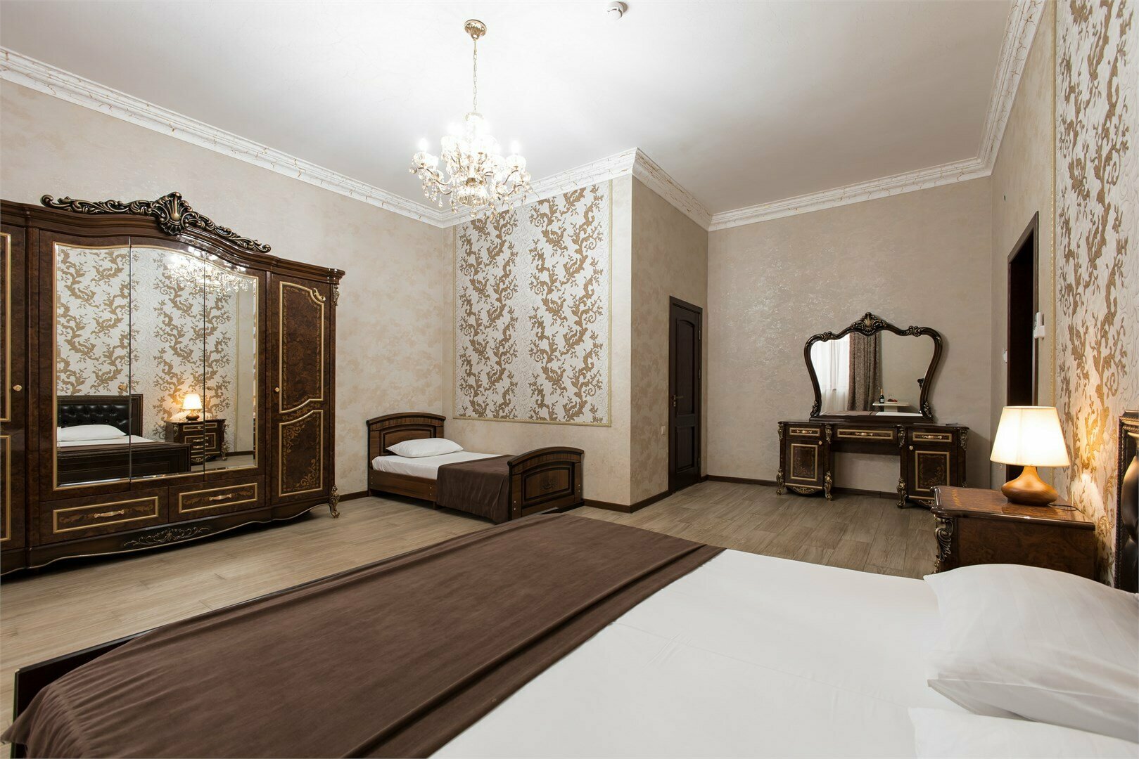 Семейный 3-местный