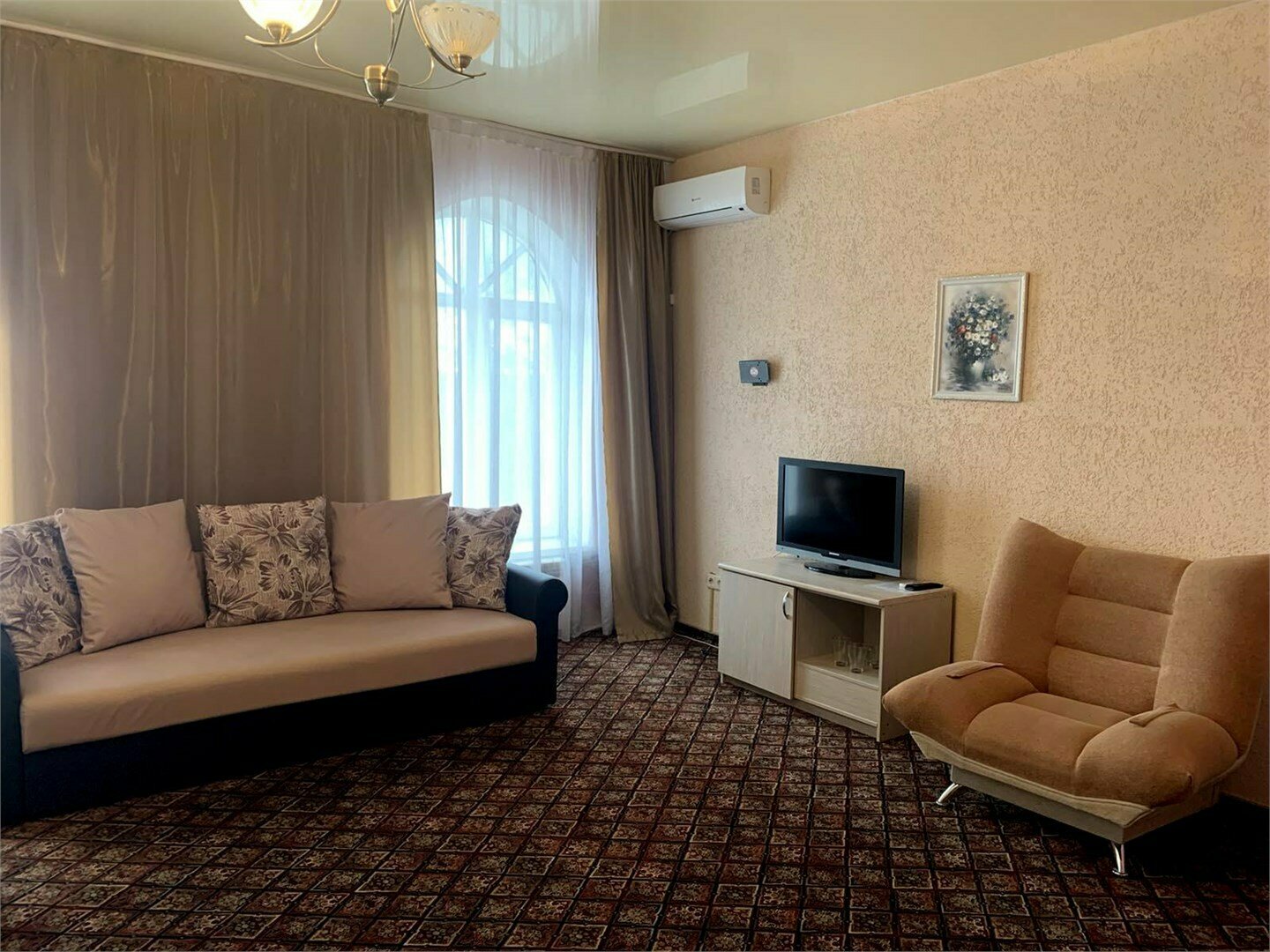 Полулюкс с двуспальной кроватью (2-х местный)