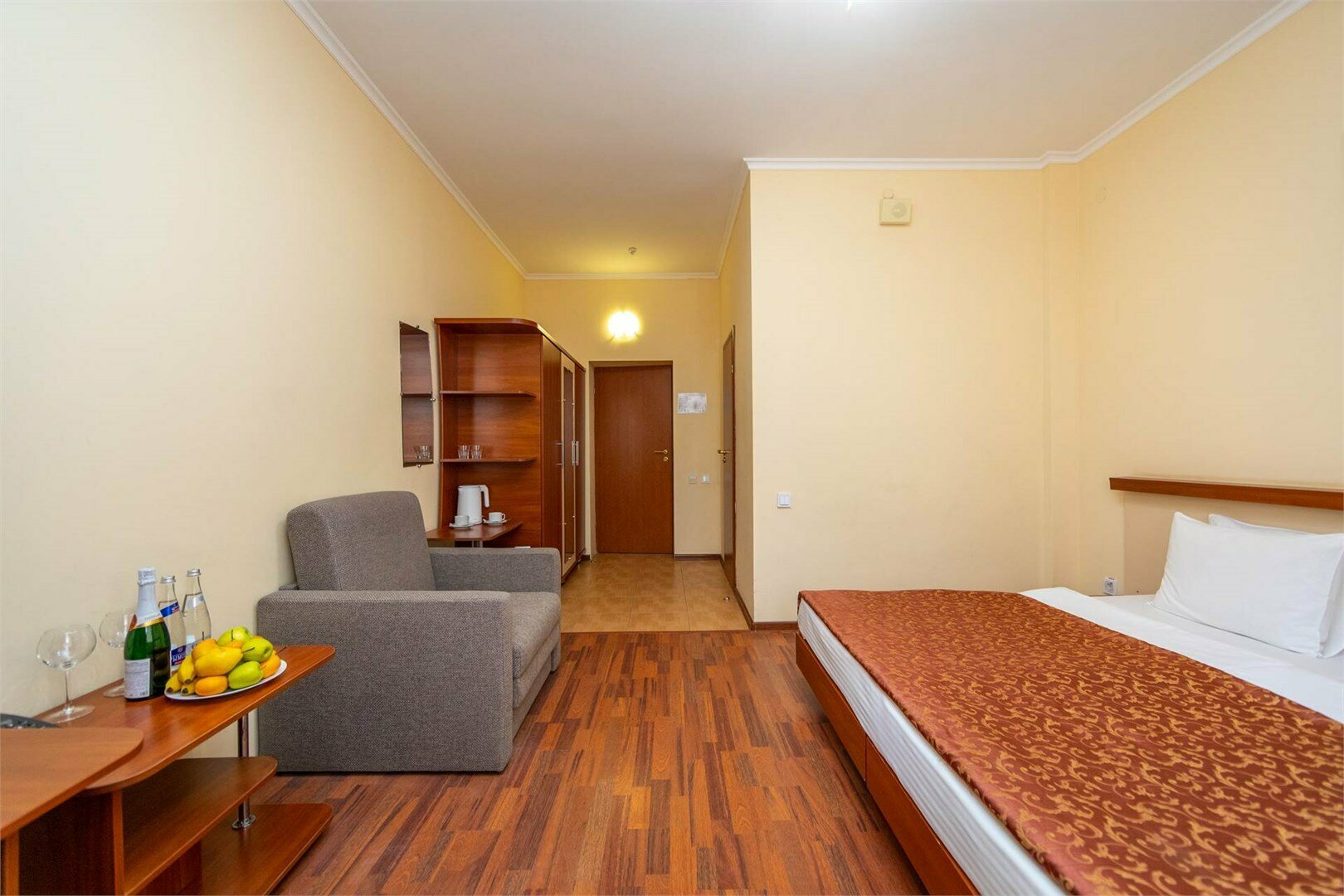 Стандарт с балконом