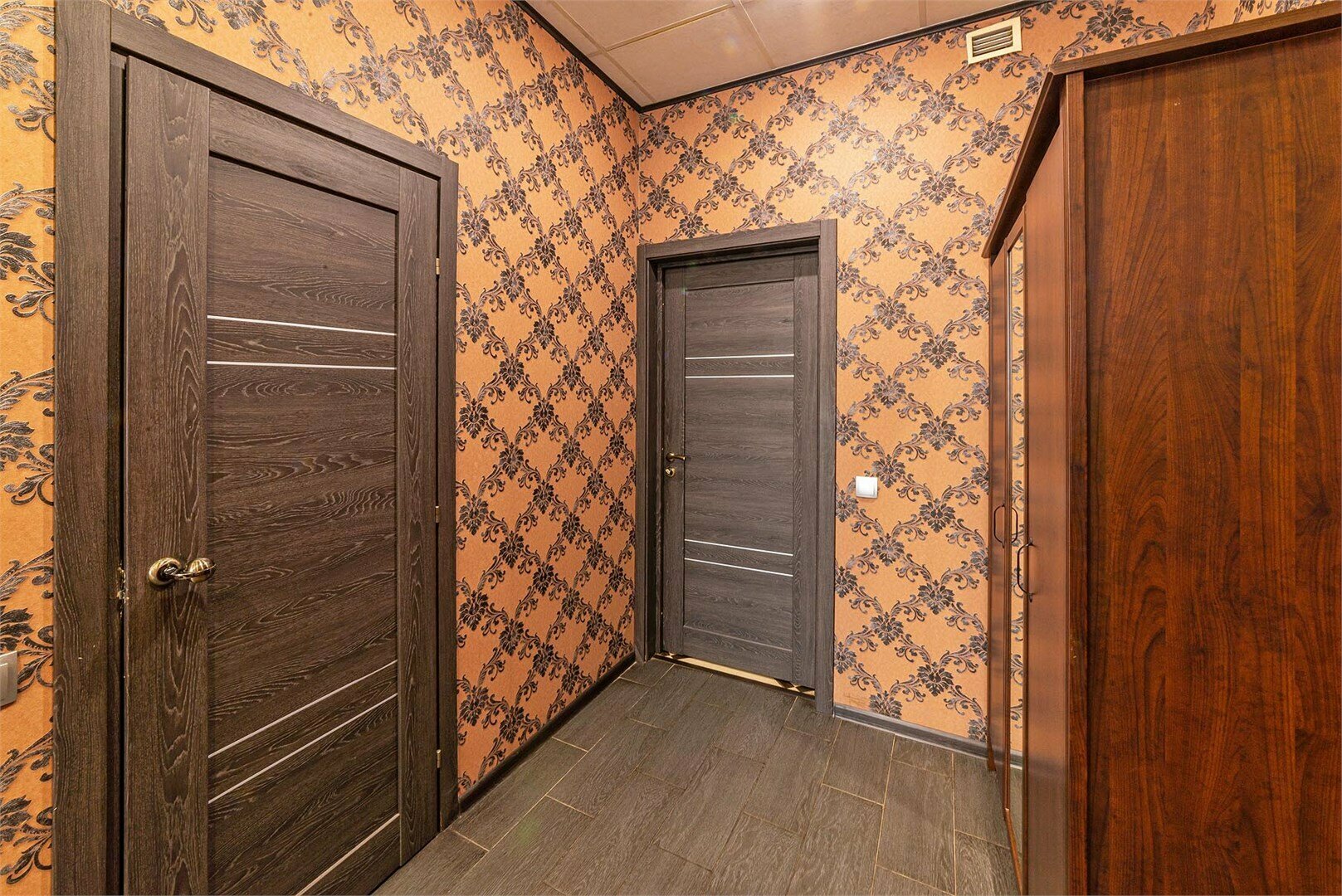 Двухместный номер «Полулюкс»2 с 1 двуспальной кроватью