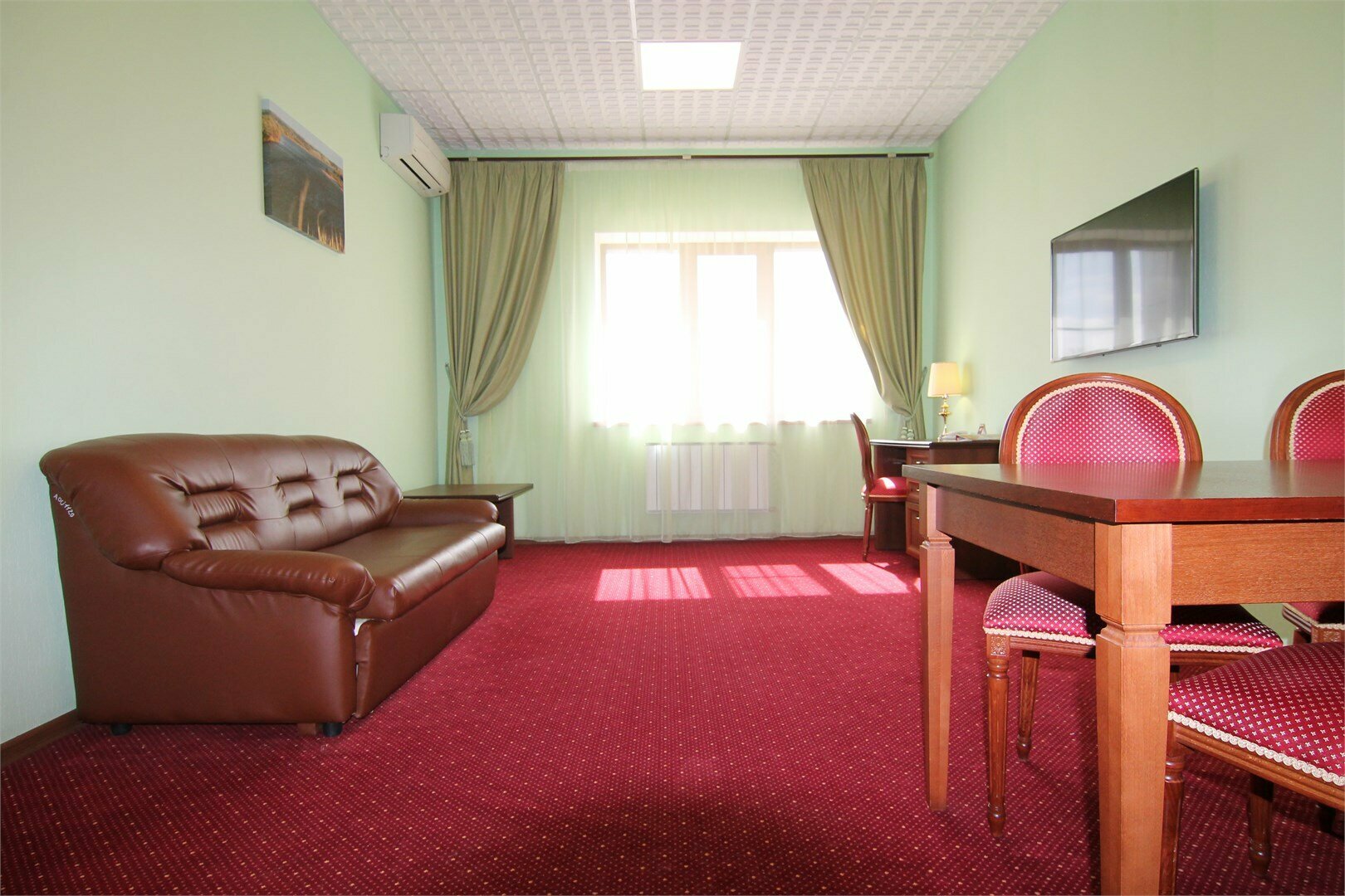 Одноместное размещение в номере "Гранд-Люкс"