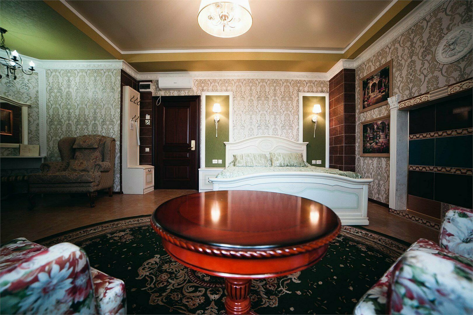 Люкс с 1 спальней