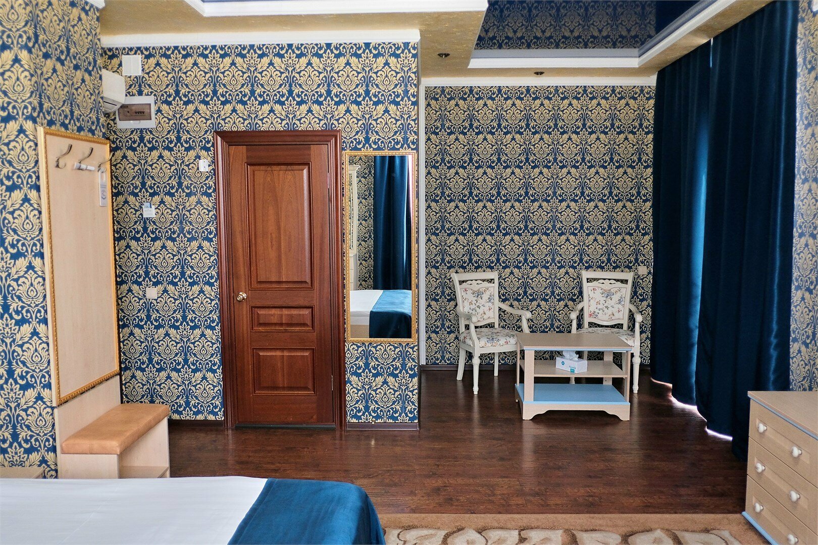 Улучшенный двухместный номер с 1 кроватью