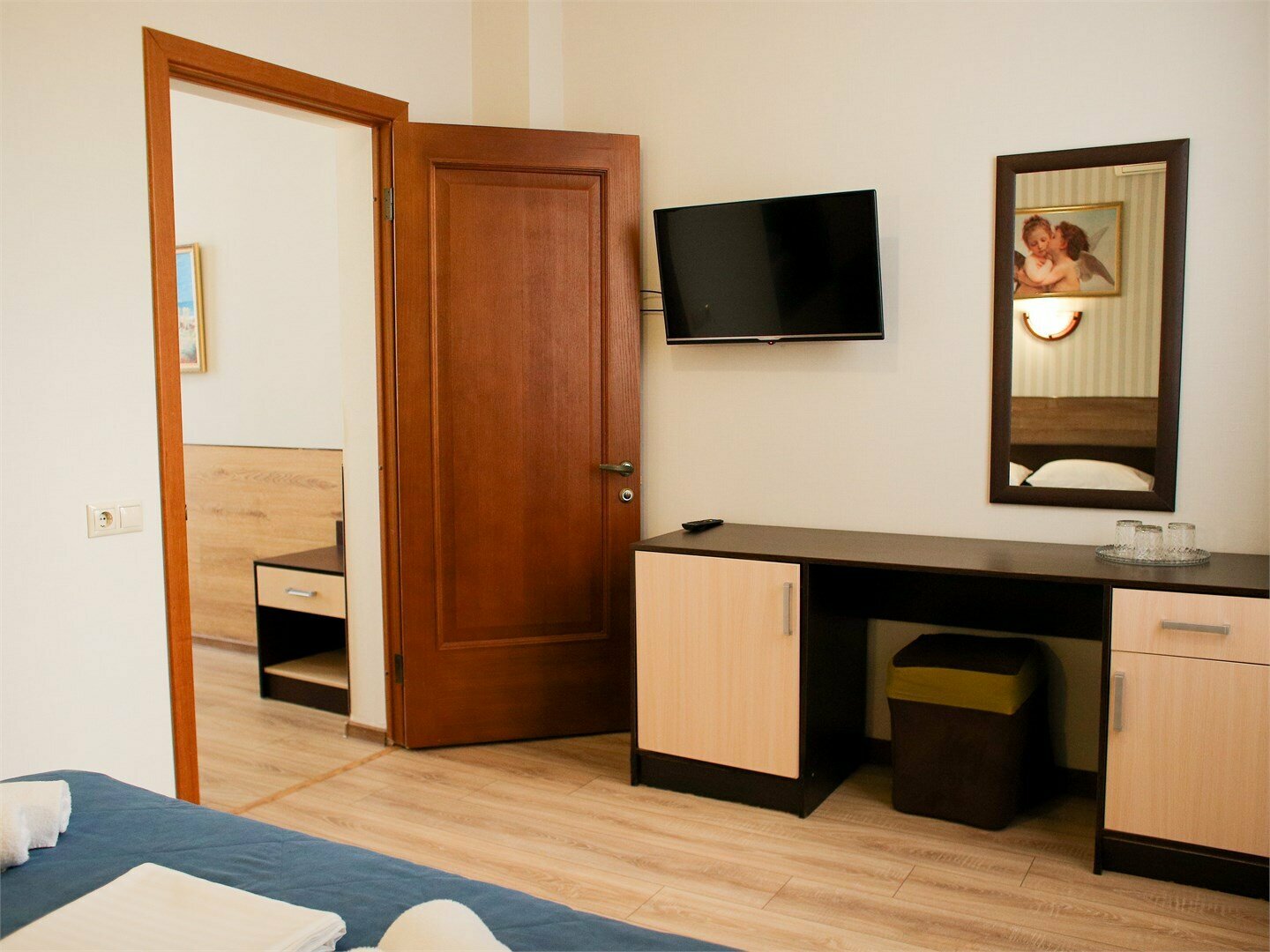 Семейный номер (2x-комнатный 3x-местный номер) без балкона