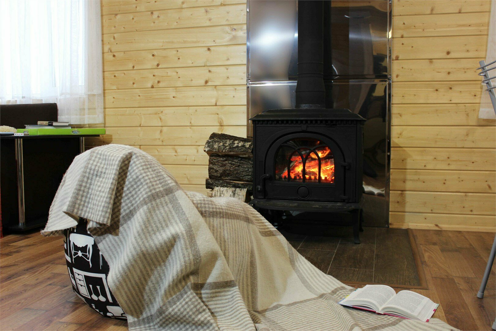 8ми местный коттедж с 4мя спальнями