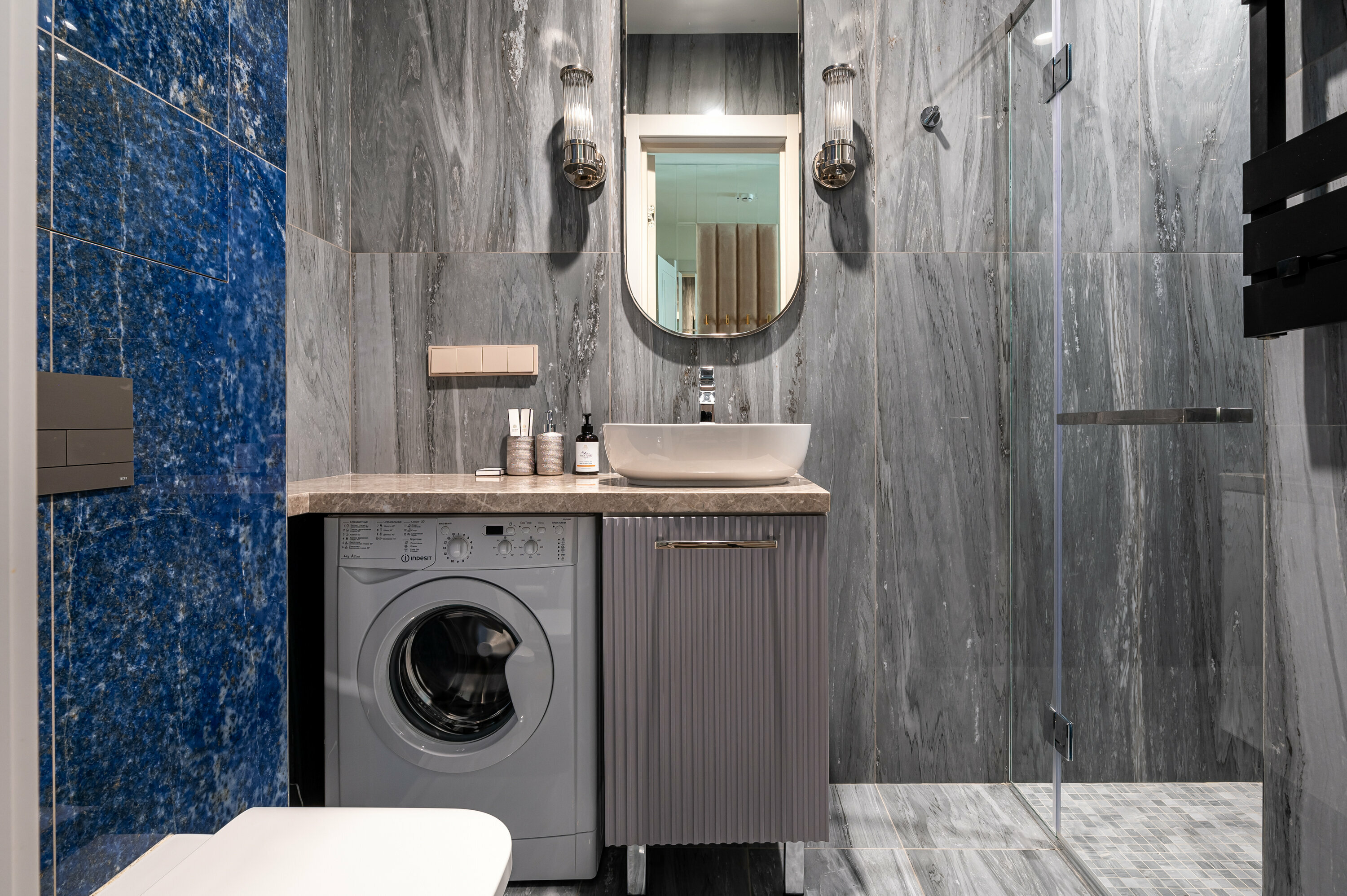 Апартамент "Мягкий Свет" (цокольный этаж)