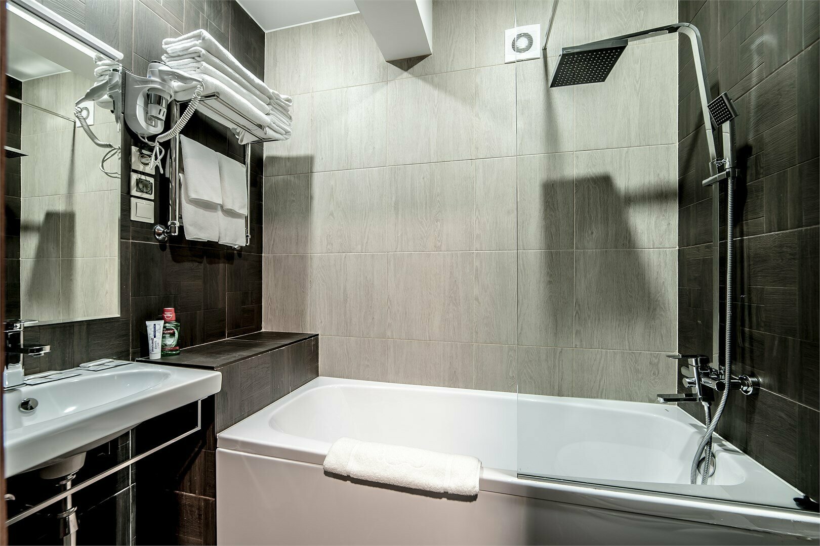 Классический трехместный номер