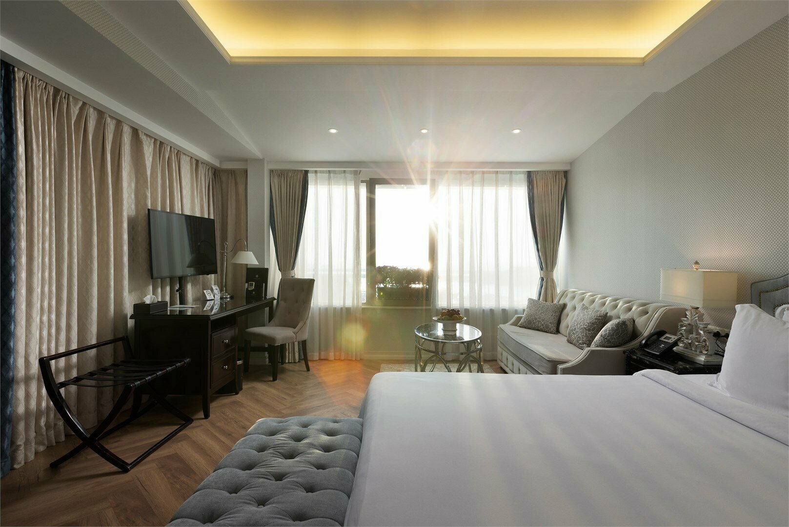 ДЕЛЮКС С ДЖАКУЗИ И ТЕРРАСОЙ