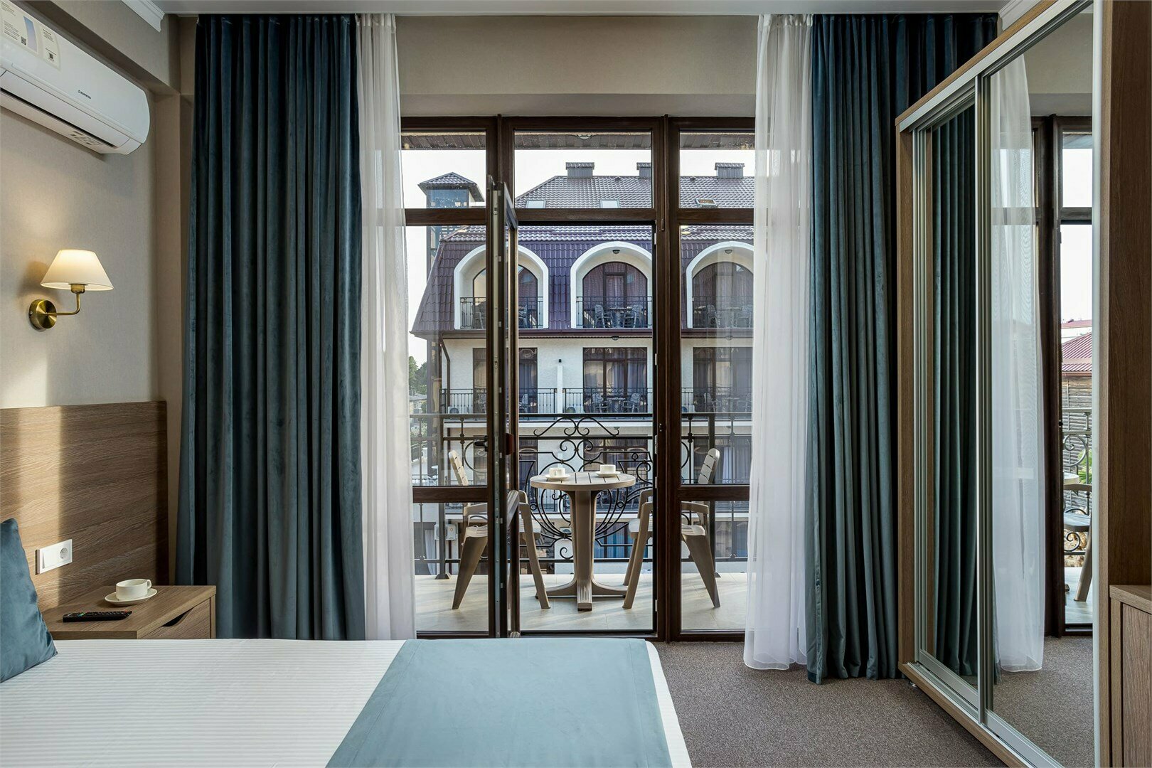 Комфорт с балконом