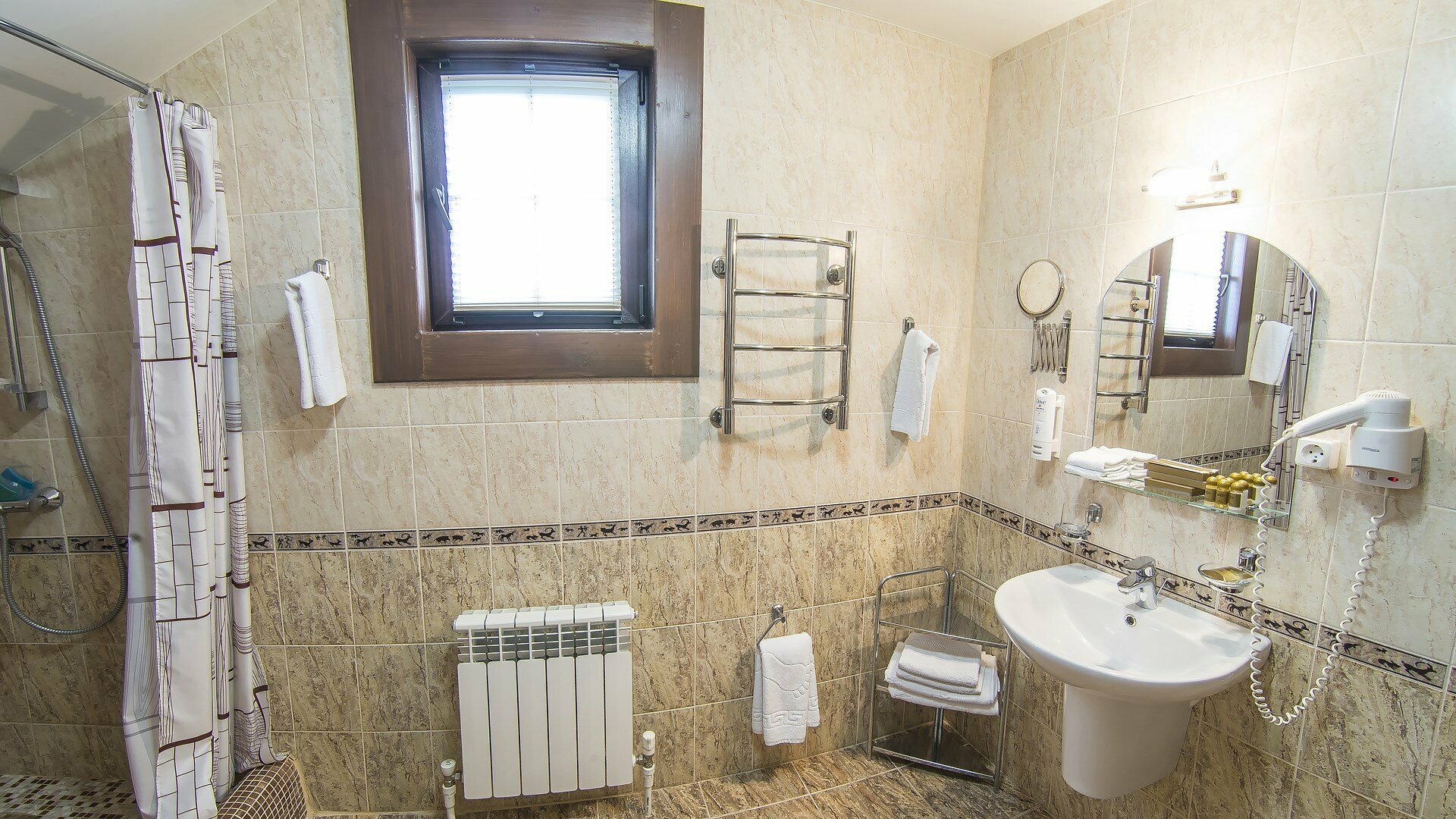 Люкс с 3 спальнями