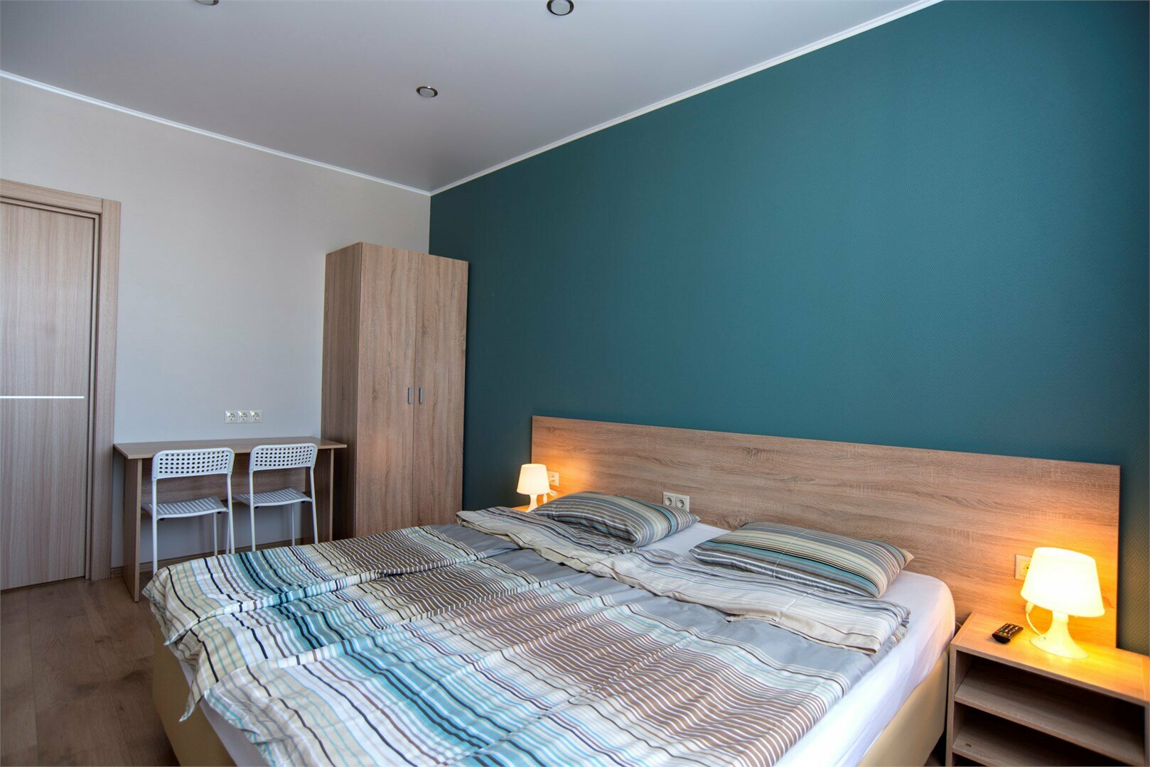 Апартаменты с 2 спальнями. Вид на реку Казанку и аквапарк "Ривьера"