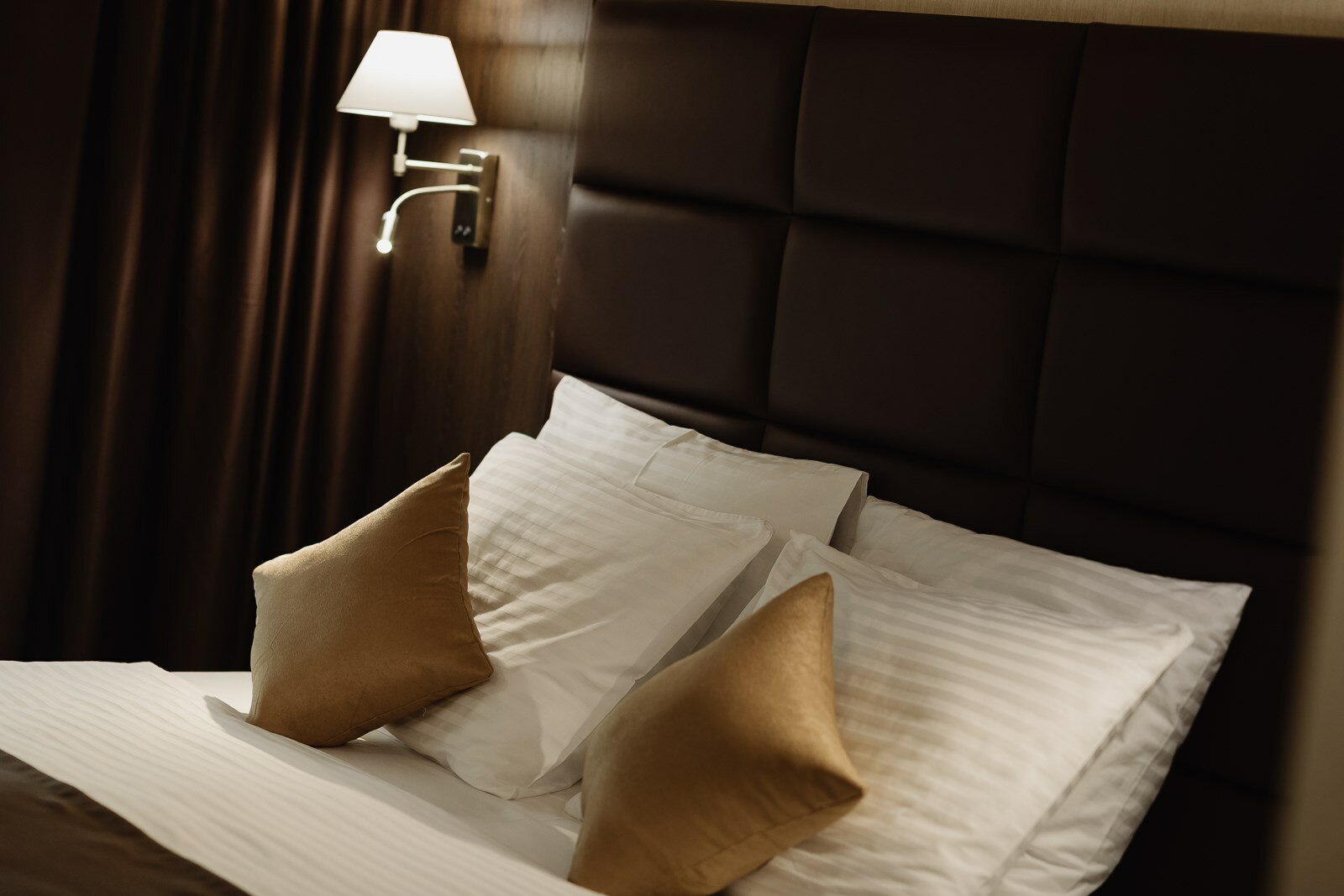 Улучшенный двухместный номер с 1 кроватью