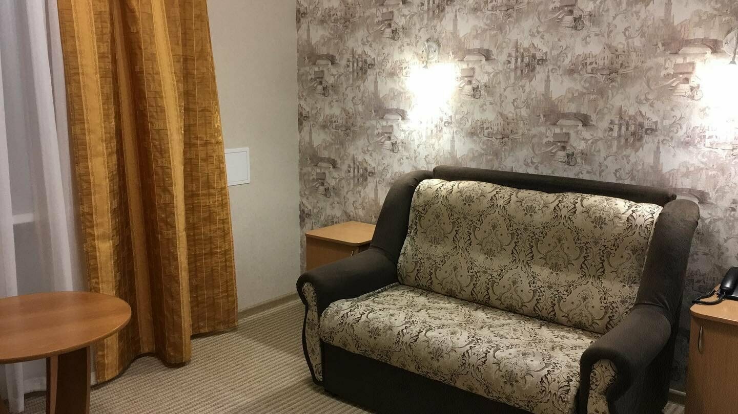 ДЖУНИОР СЮИТ  ДВУХМЕСТНЫЙ 5400 руб.