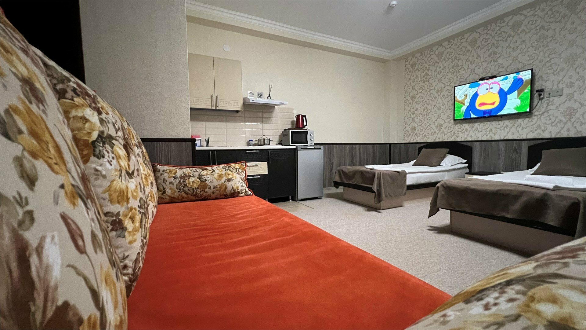 Студия четырехместная