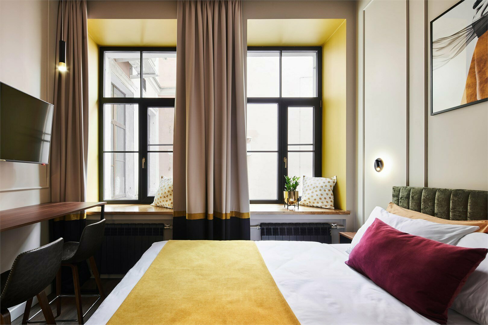 Номер студио с видом во двор