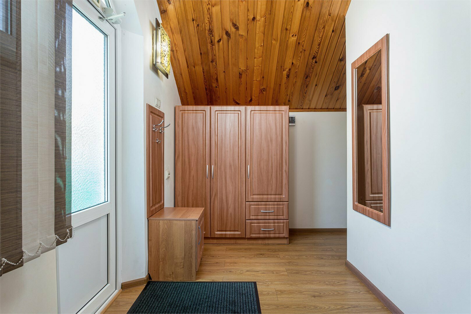 Апартаменты с балконом