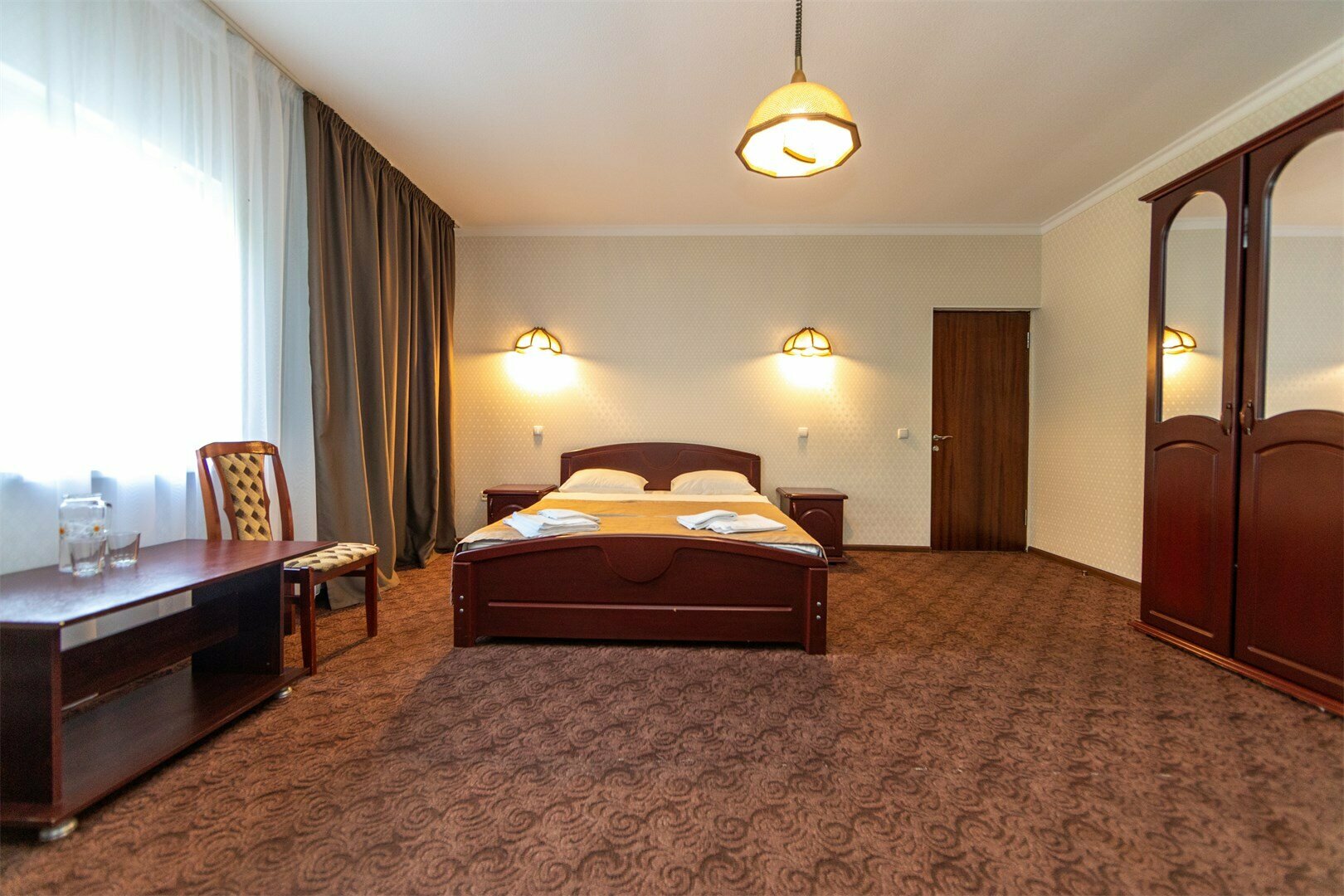 Студия с балконом