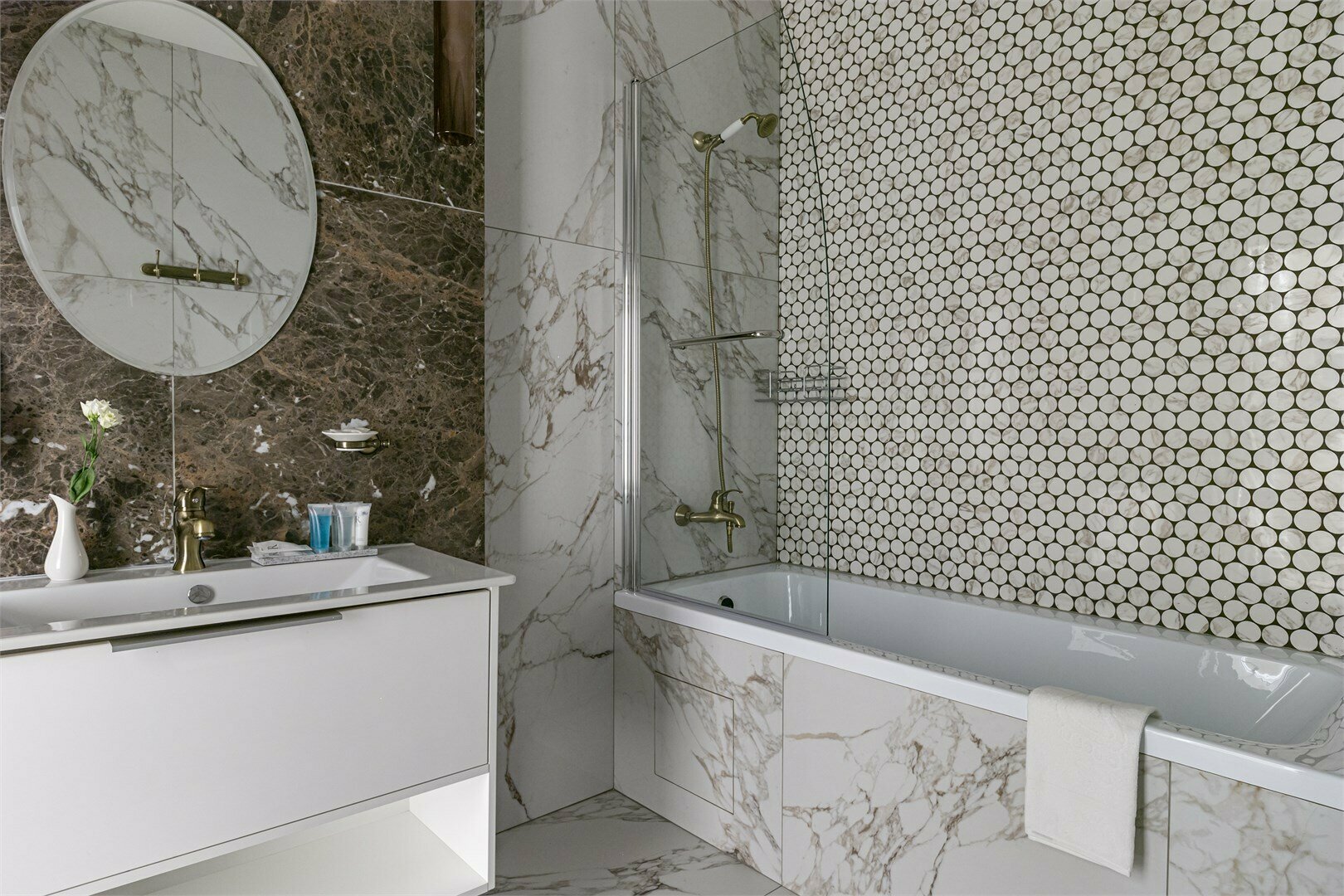 Улучшенный люкс