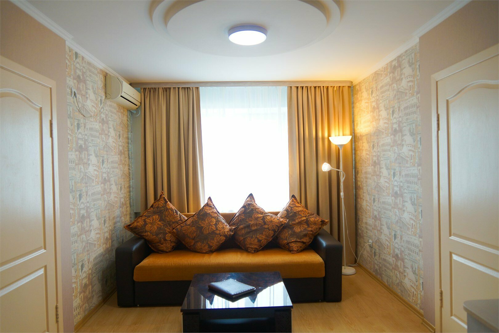 Люкс Семейный