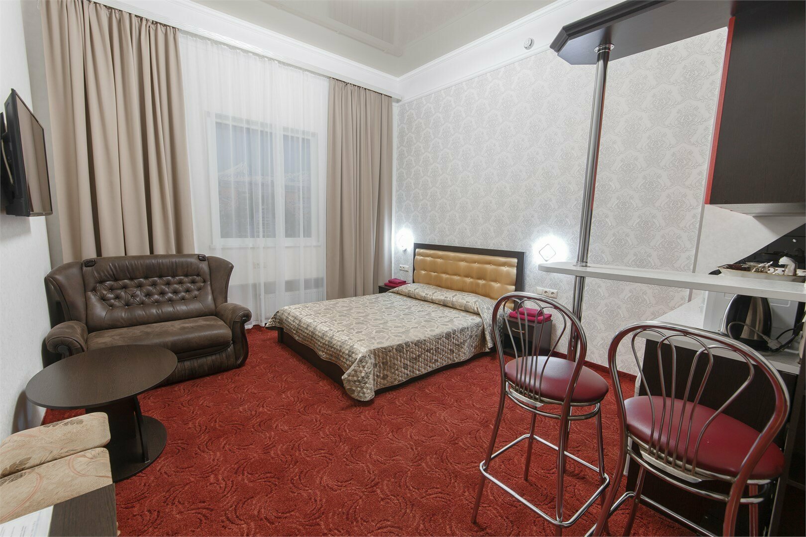 № 2 Стандарт улучшенный с одной 2-спальной кроватью и диван-кроватью