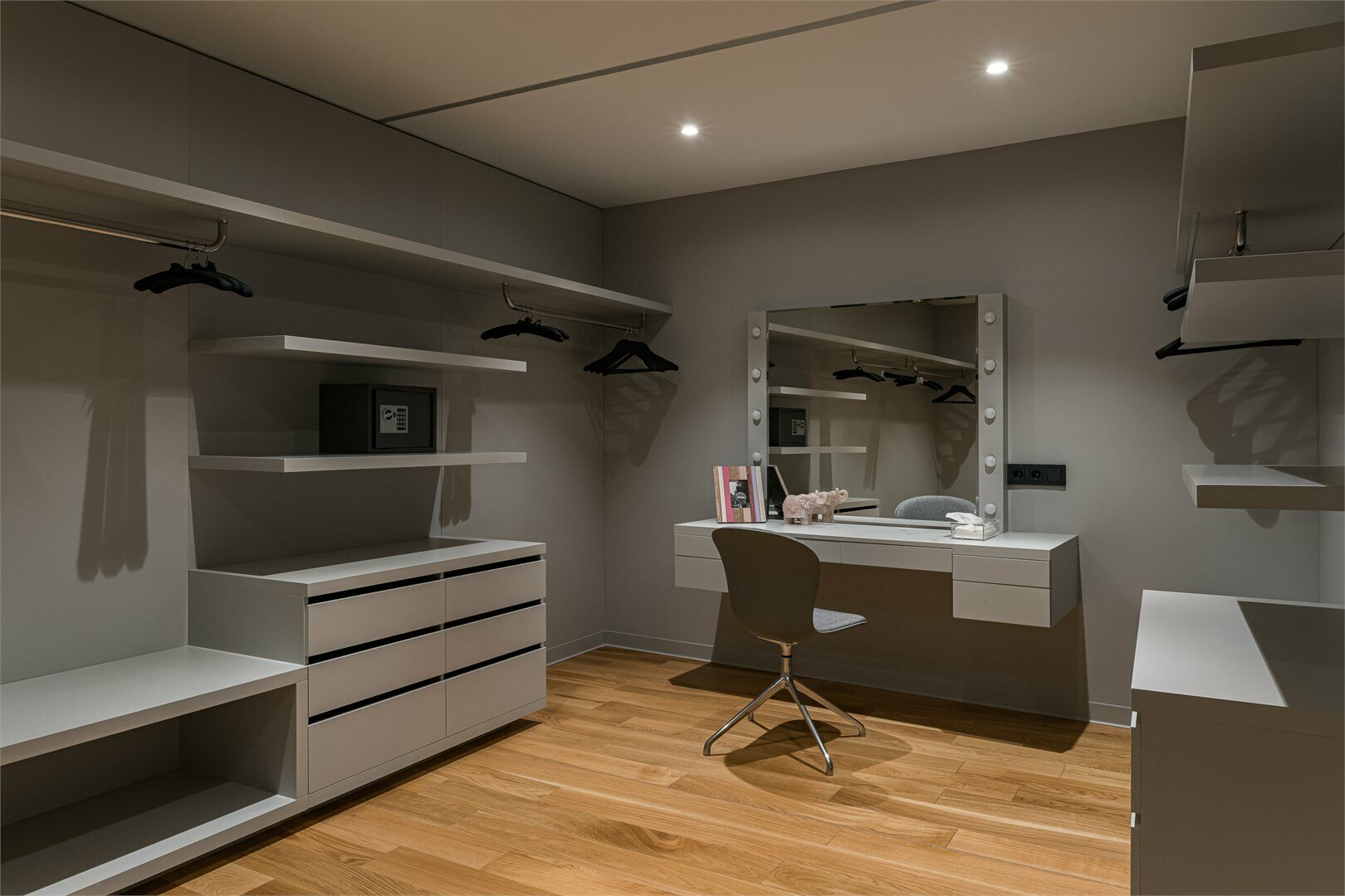 Премьерский