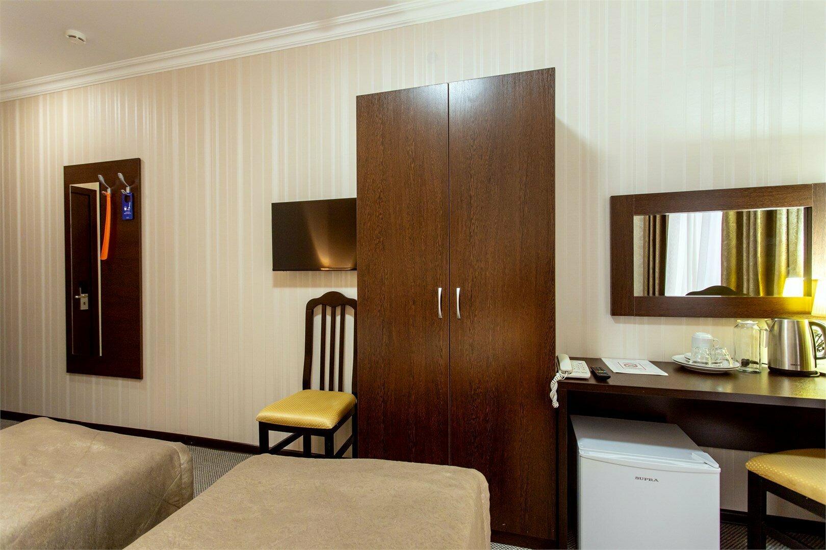 Стандарт с балконом с двумя односпальными или одной двуспальной кроватью