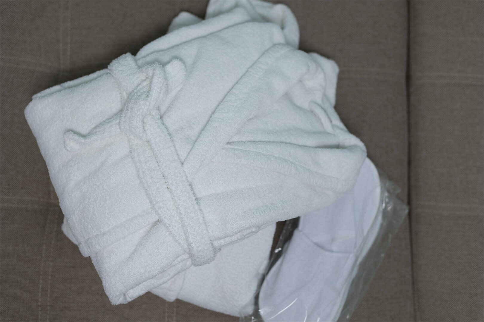 Двухкомнатный люкс с видом на озеро и с террасой