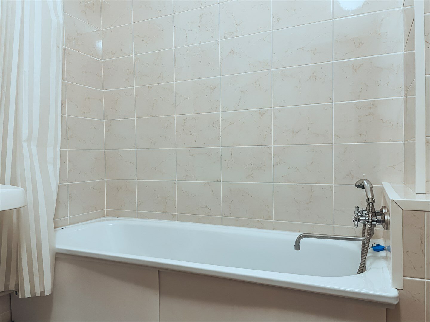 Двухместный номер с 1 кроватью и собственной ванной комнатой