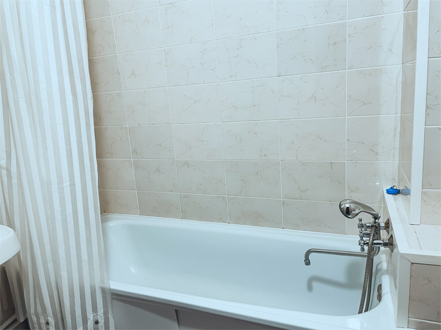 Двухместный номер с 1 кроватью и собственной ванной комнатой