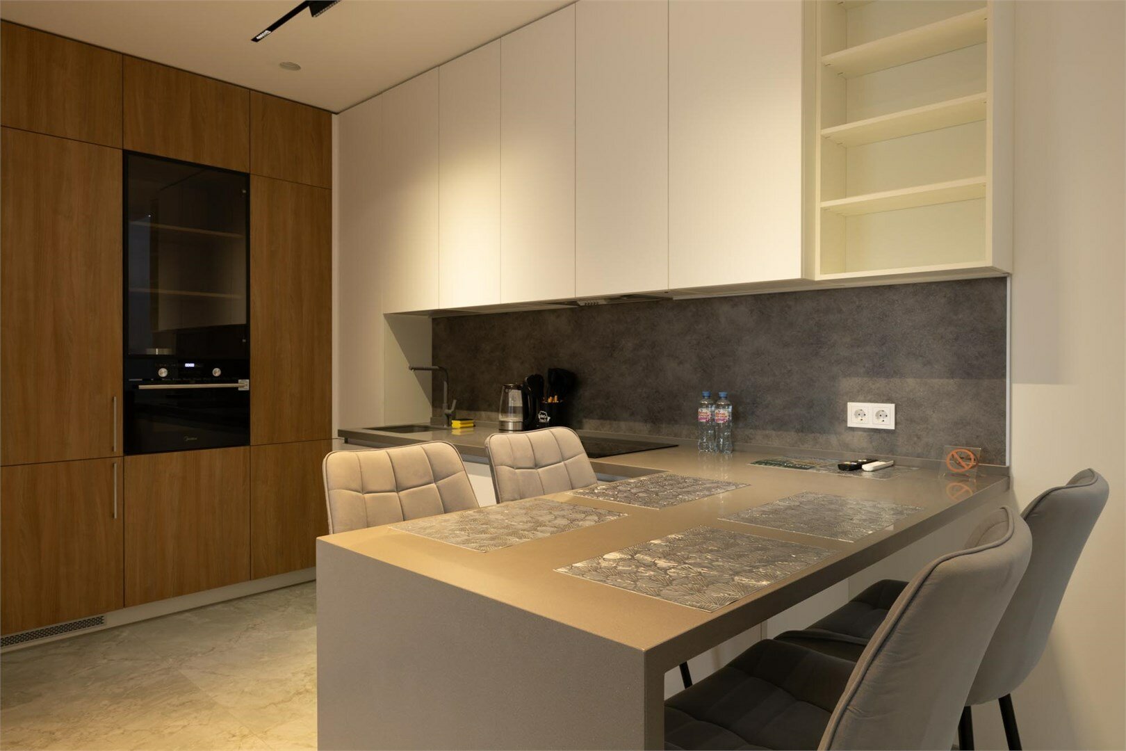 Двухкомнатные апартаменты с балконом