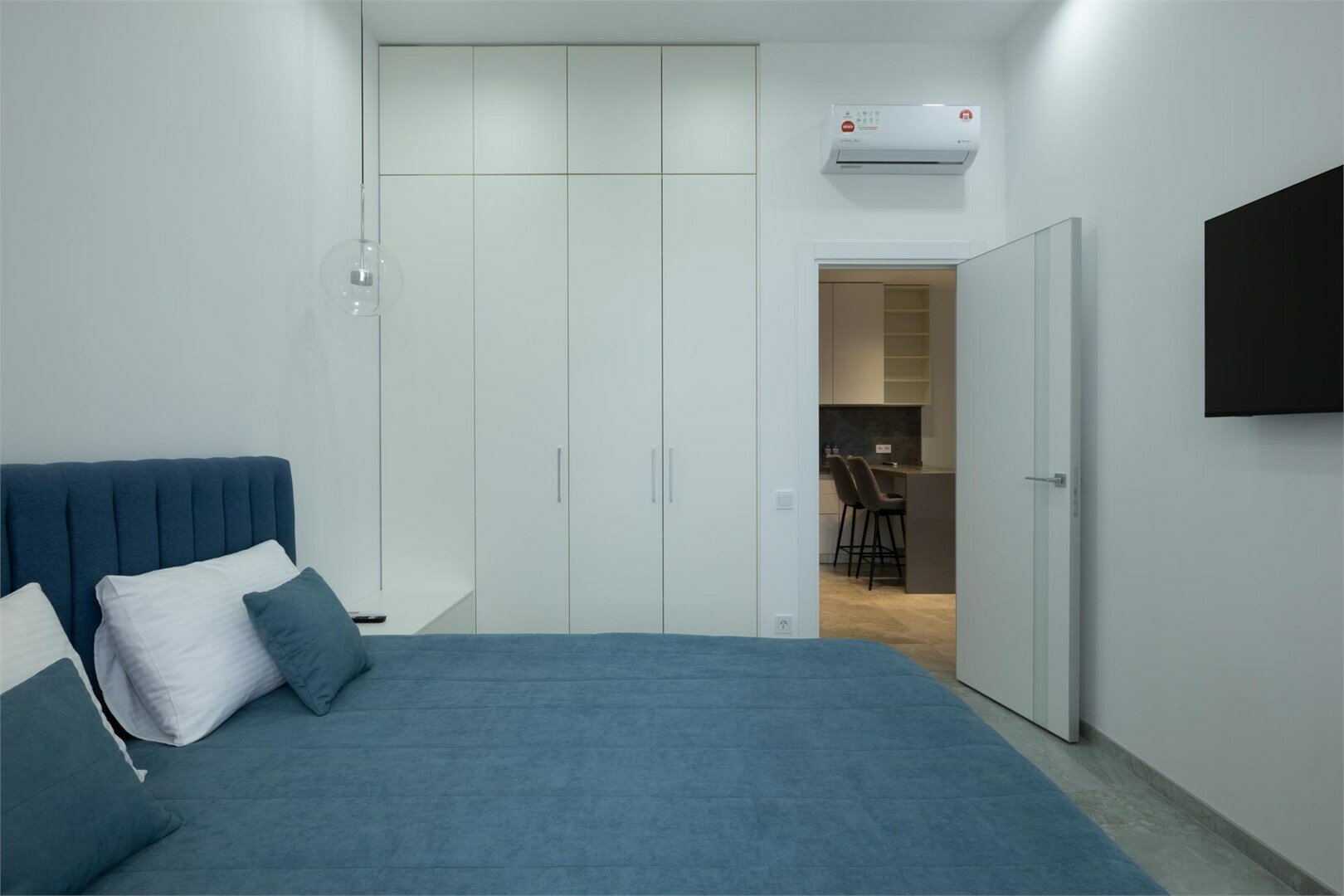 Двухкомнатные апартаменты с балконом