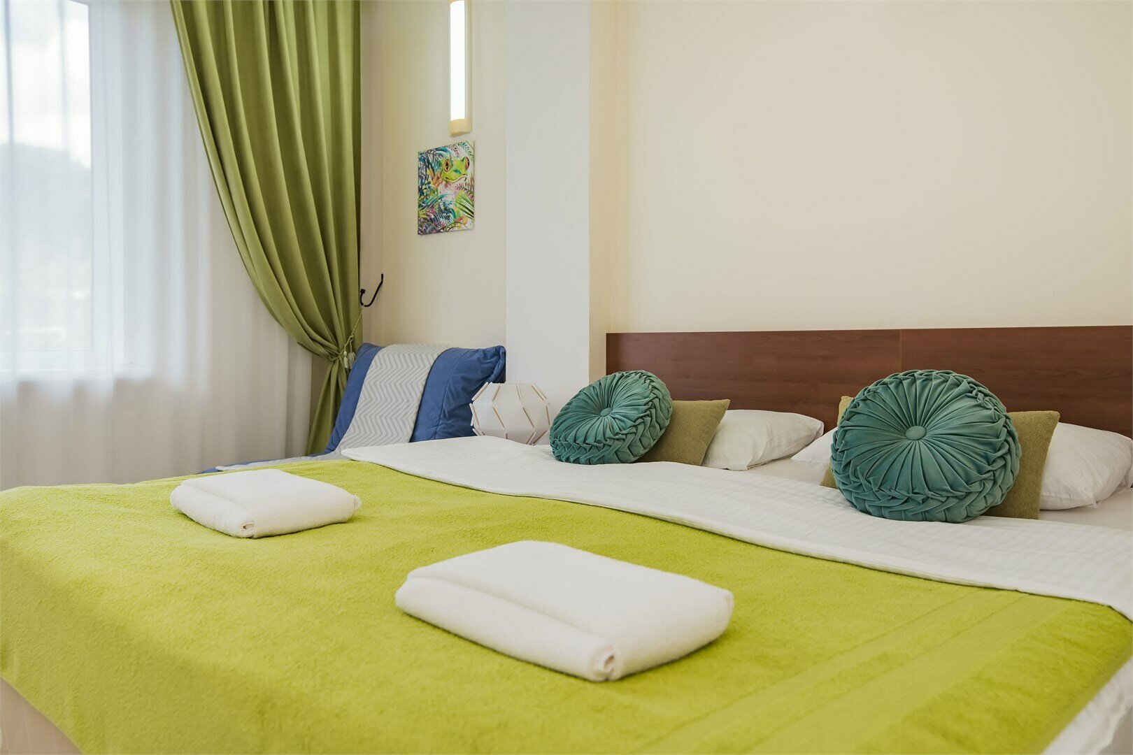 Улучшенный номер с кроватью размера «king-size» или 2 отдельными кроватями