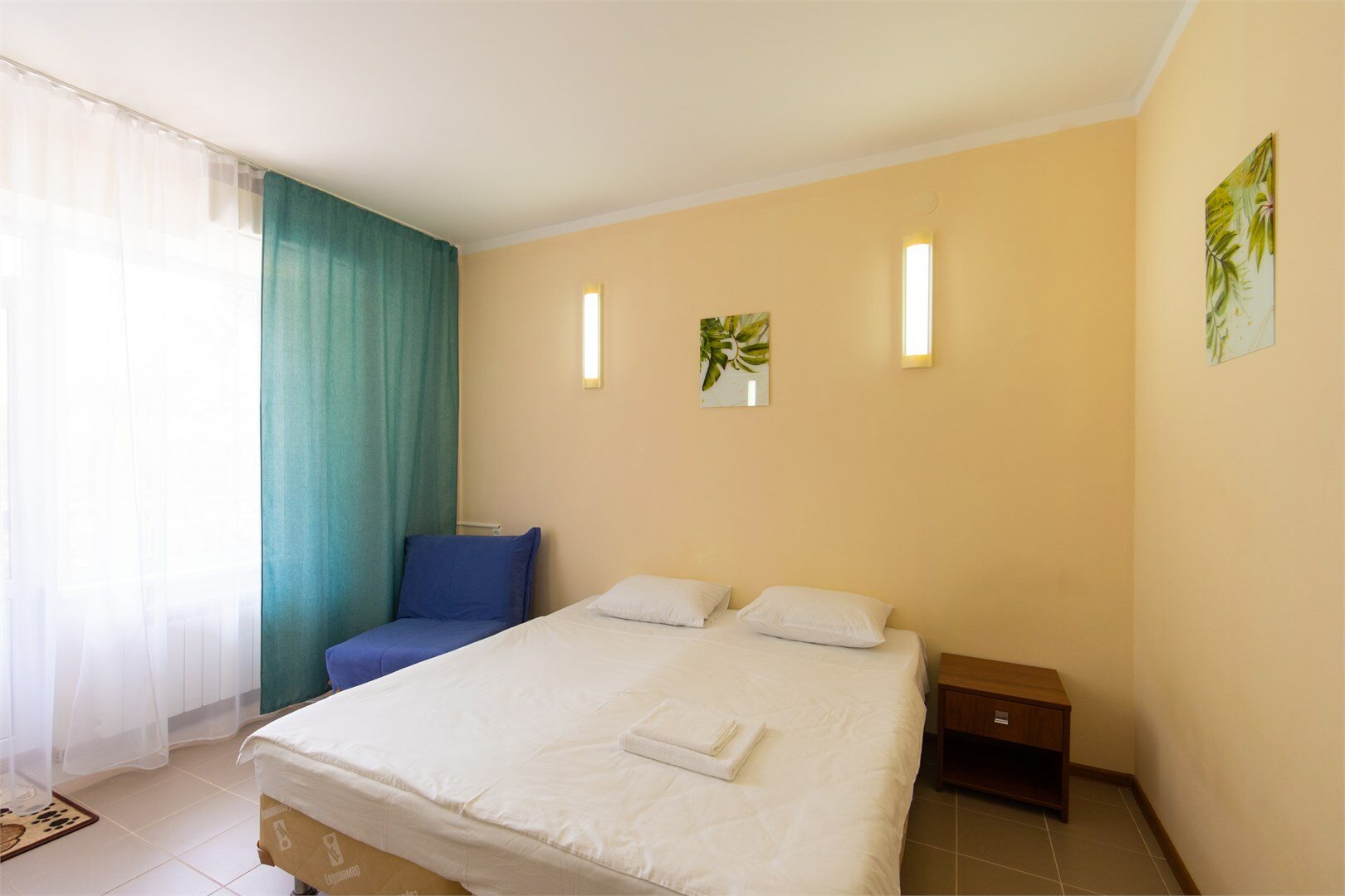 Улучшенный двухместный номер с балконом