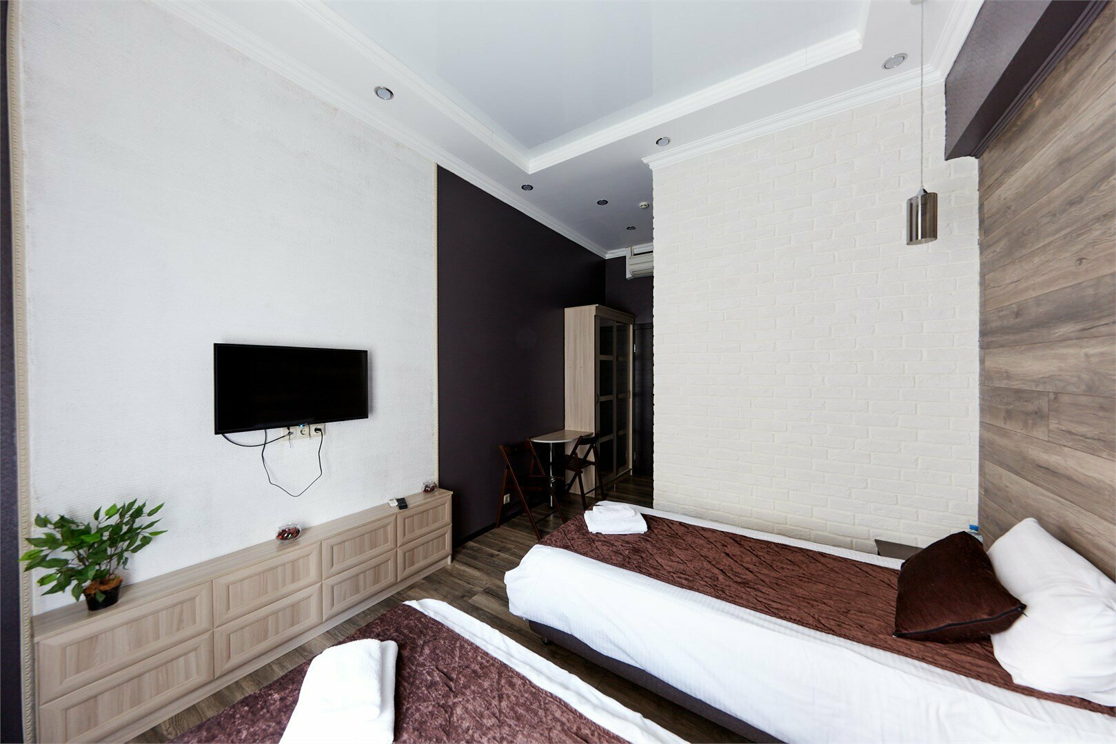 Номер Комфорт с раздельными кроватями