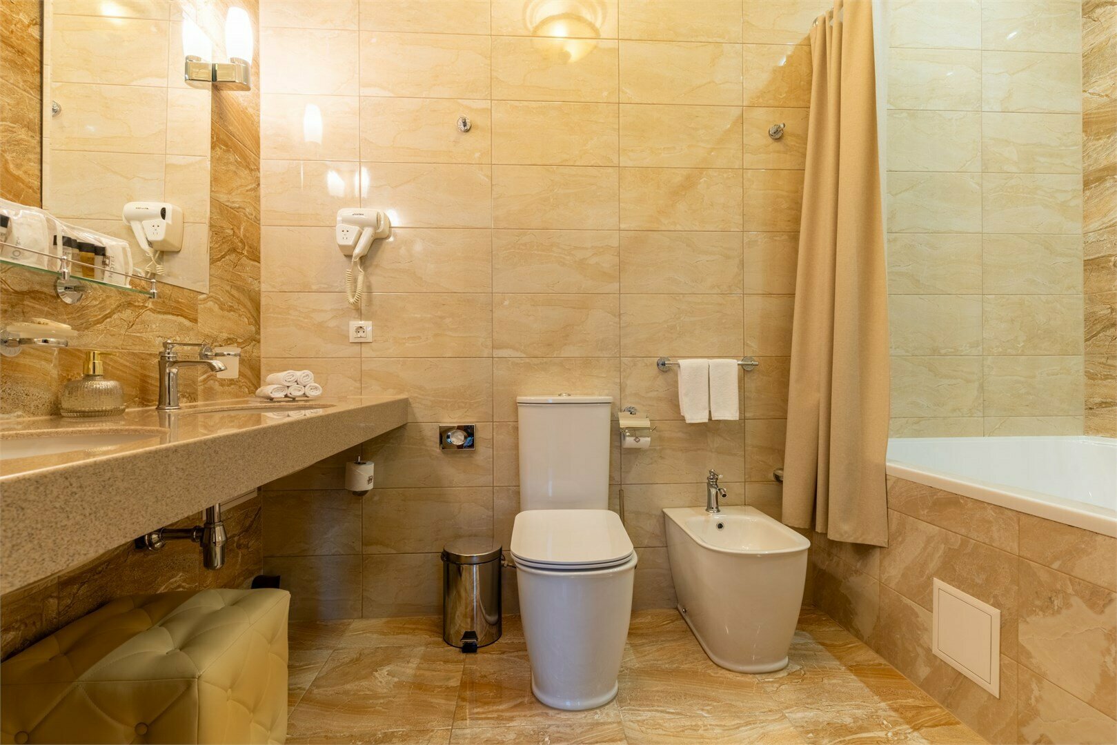 Люкс Карла Росси