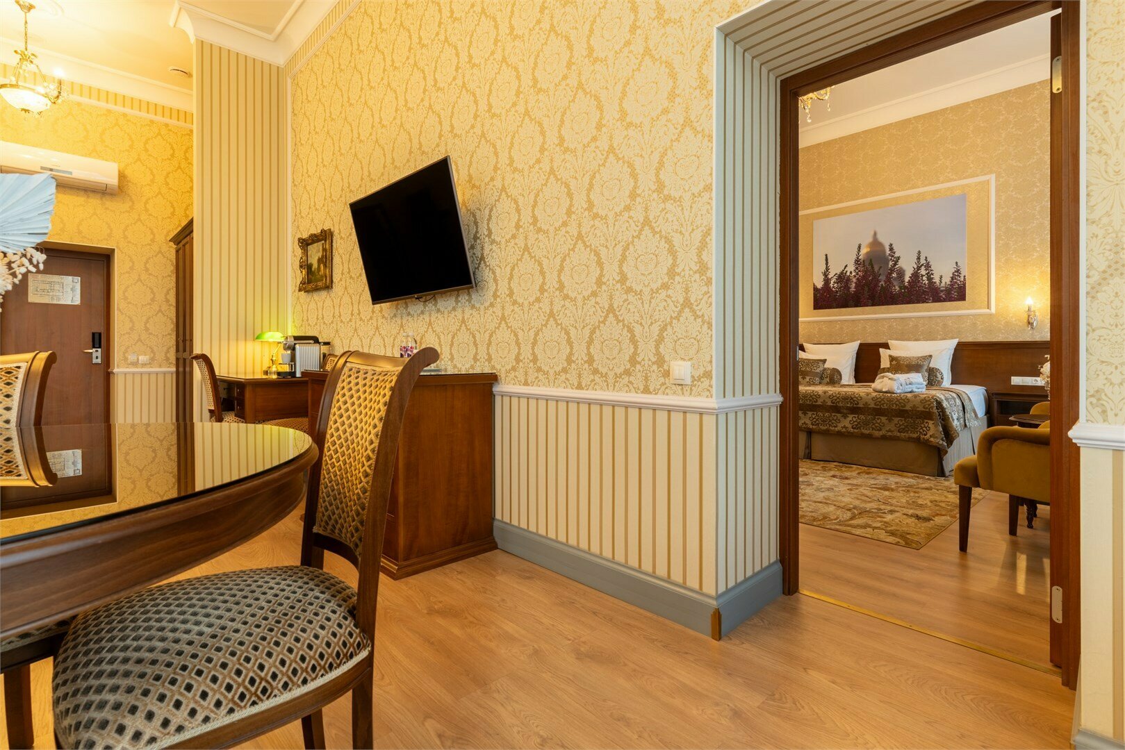 Люкс Карла Росси