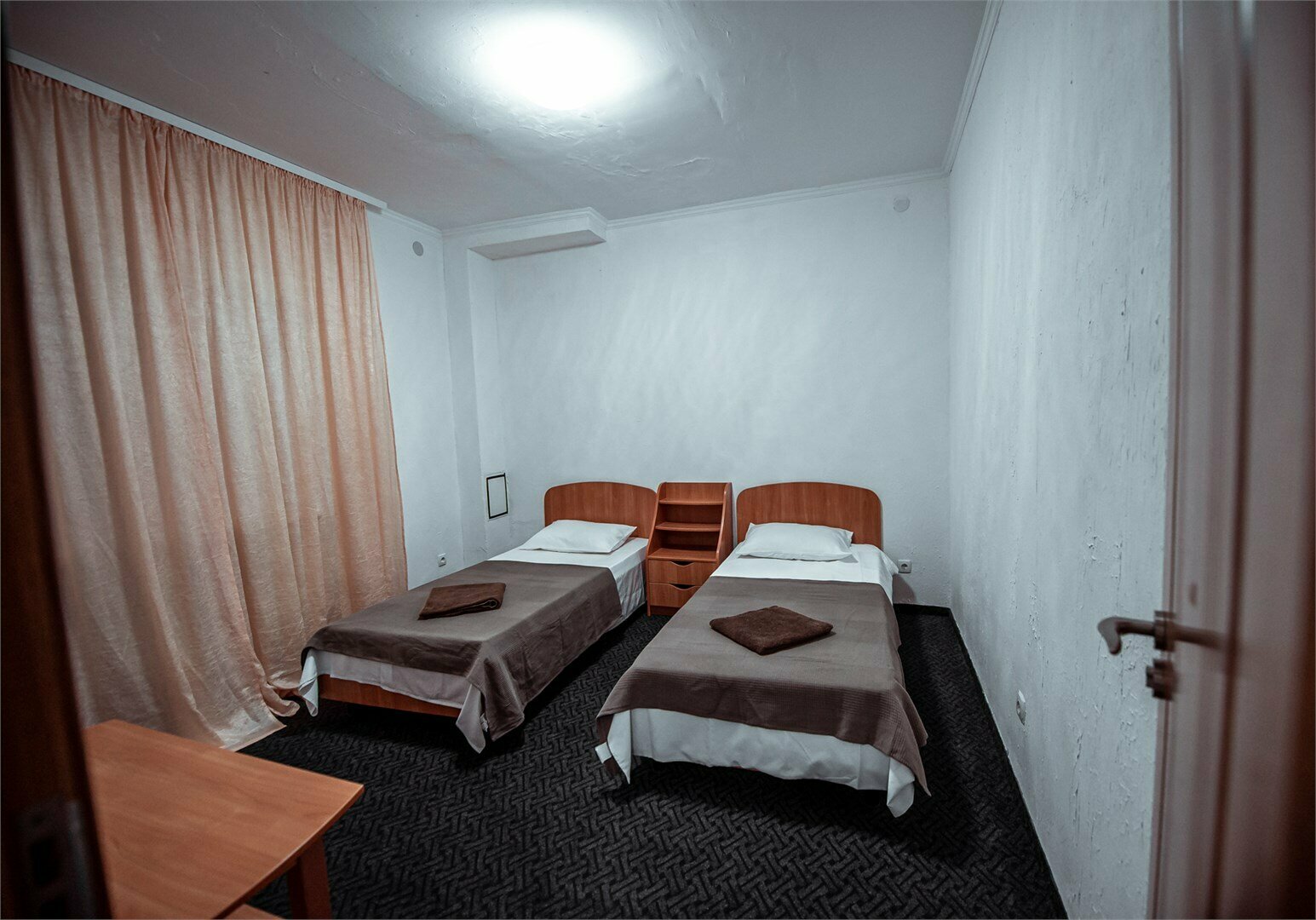 Апартаменты с двумя спальнями 2.3. эт.* 3к.