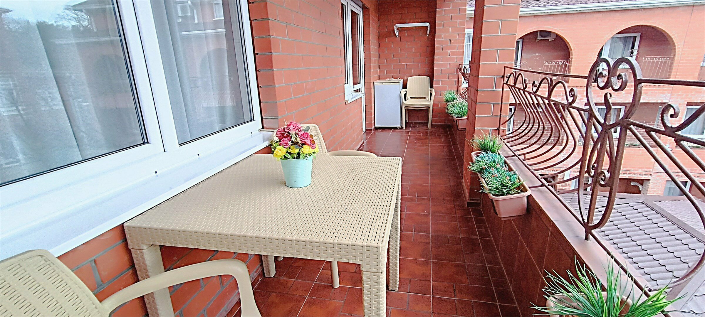 Двухкомнатный номер "Комфорт" трехместный с большой лоджией