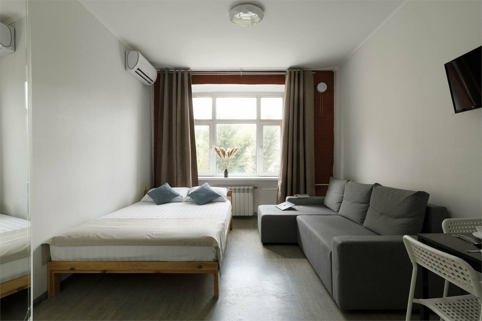 Четырехместный бизнес люкс