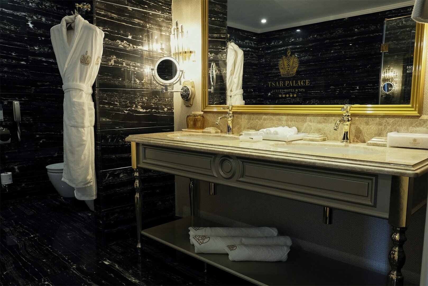 Дворцовый Люкс