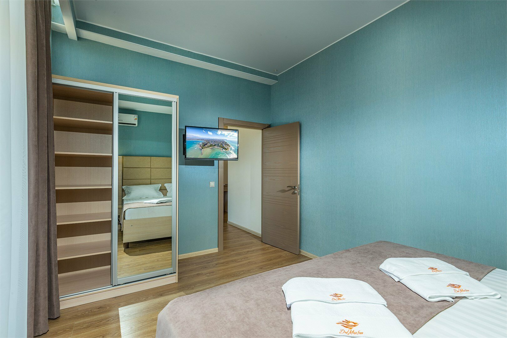 Люкс с видом на море