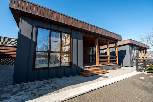 Дом  с террасой, навесом, мангалом, бассейн включен в стоимость проживания