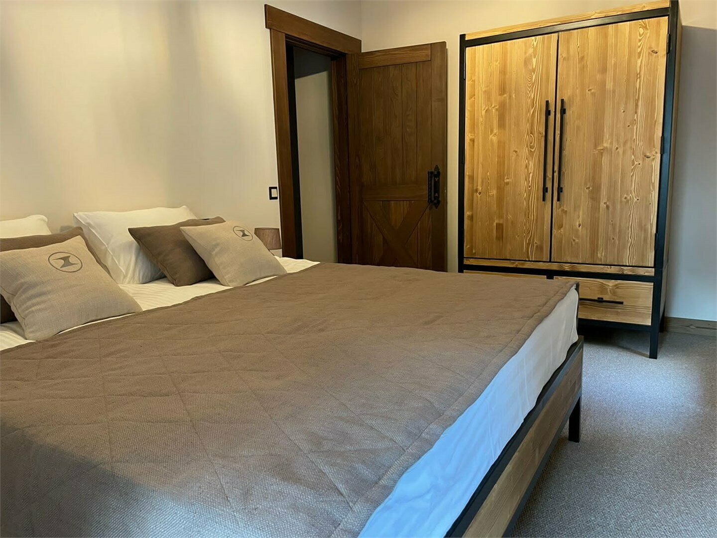 Апартаменты с двумя спальнями