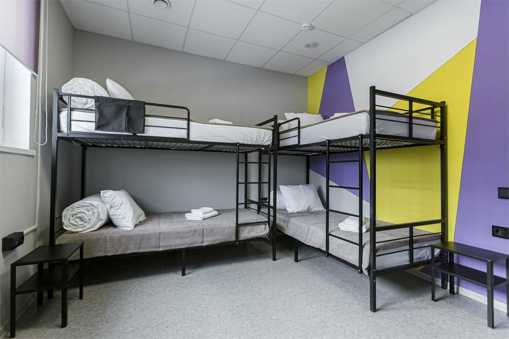 Кровать в общем 6-местном номере