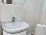 Кровать в общем номере для мужчин в Travel Inn